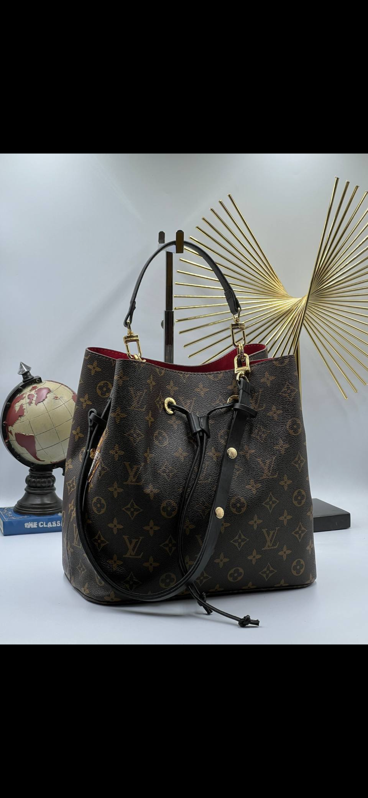 Γυναικεία Τσάντα Louis Vuitton – Elegant Bucket Bag